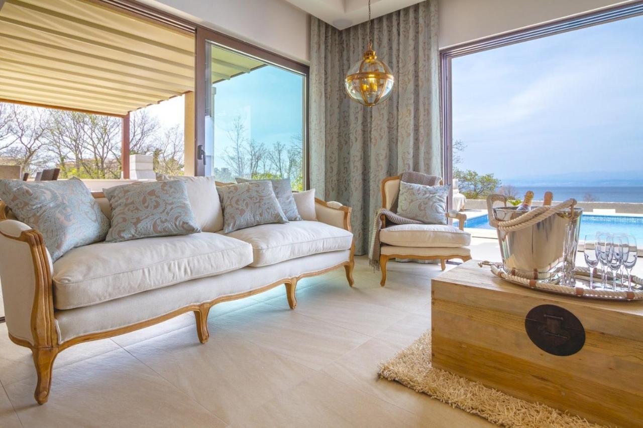Luxury Villa Prova1 マリンスカ エクステリア 写真