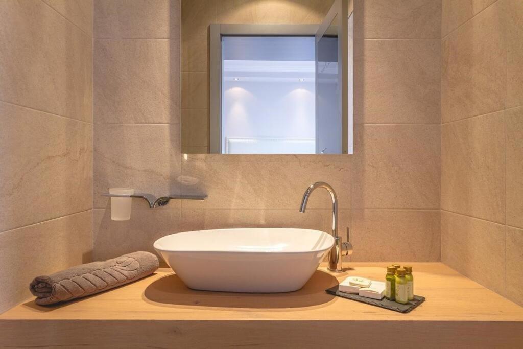 Luxury Villa Prova1 マリンスカ エクステリア 写真